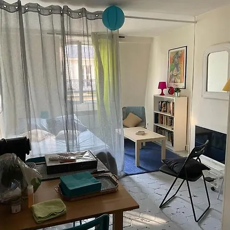 Charmant Studio Sous Les Toits De