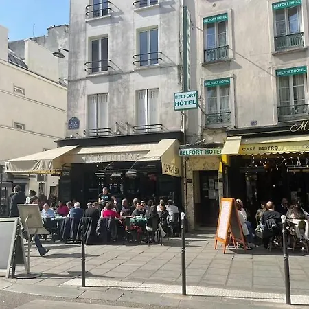 Charmant Studio Sous Les Toits De Διαμέρισμα *